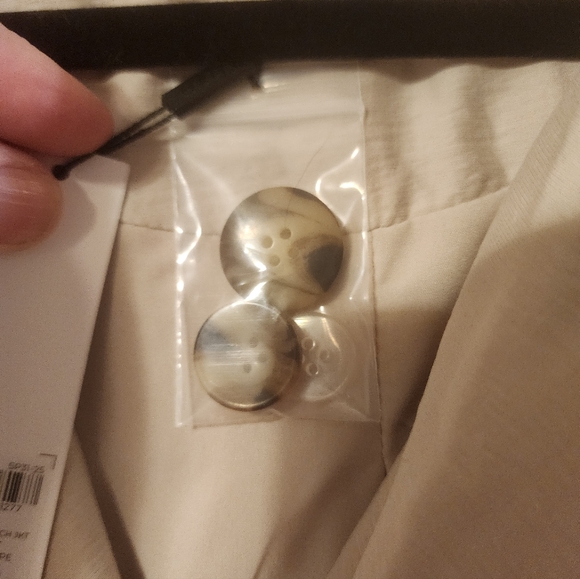 Chicos Double Breasted Trench Coat Size L w/belt - Picture 9 of 12